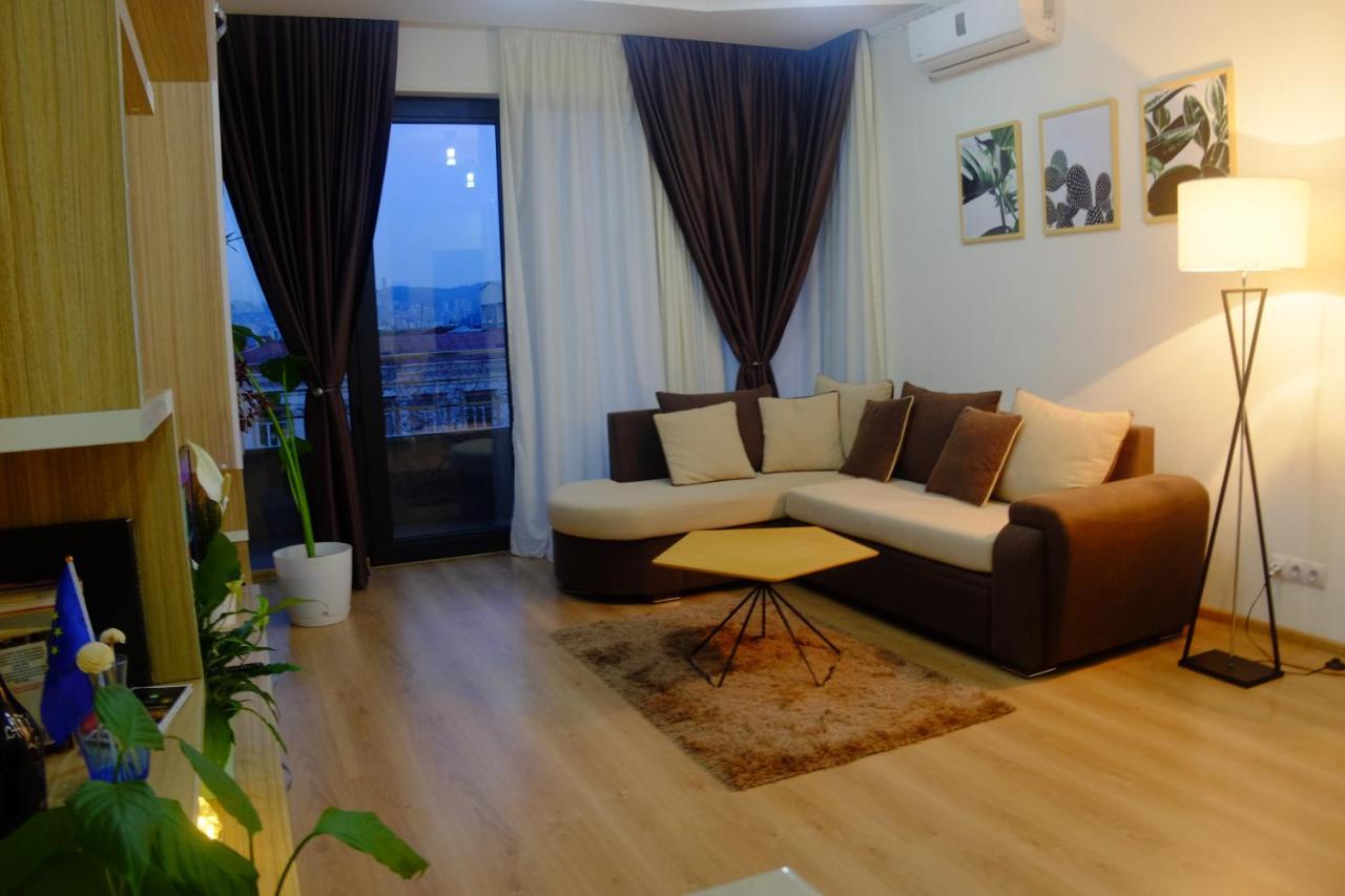 Ameri Plaza Green Apartments 第比利斯 外观 照片